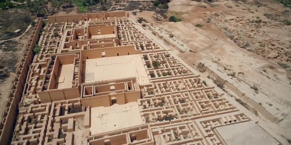 Iraq Hilla Governorate, the ancient city of Babylon alt