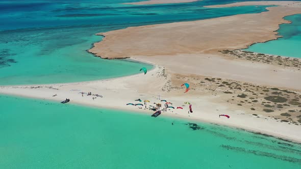 Kite Station Island alt