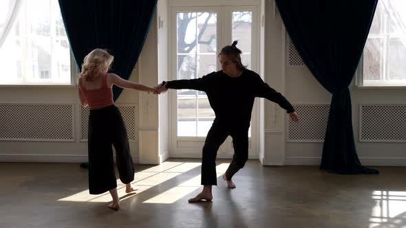 Love and Passion of Two Dancers Dance Performance of Young Woman and Man Contemporary Choreography alt