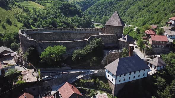 Vranduk Castle a small medieval castle of Bosnian kings V9 alt