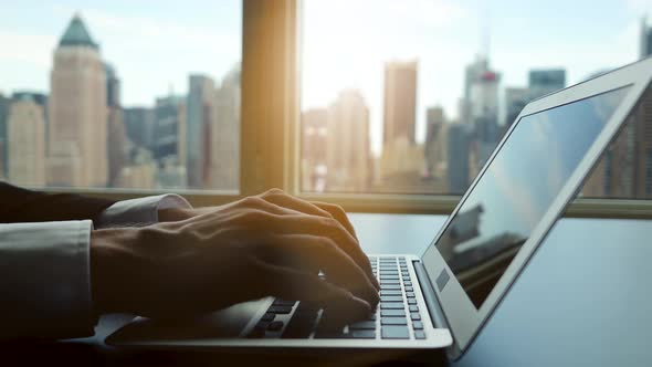 Sales Person Working in Finance Business Company using Laptop Computer in City Office alt