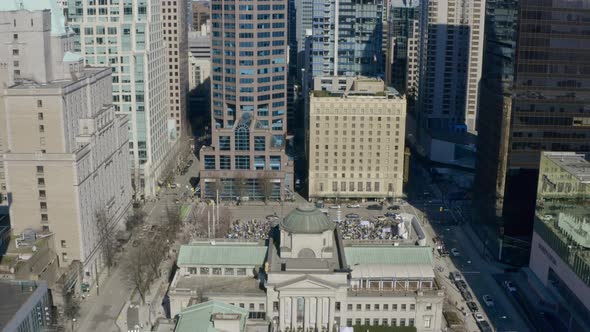 Crowd Of Protesters In Front Of Vancouver Art Gallery During Stand With Ukraine Rally In Canada. aer alt