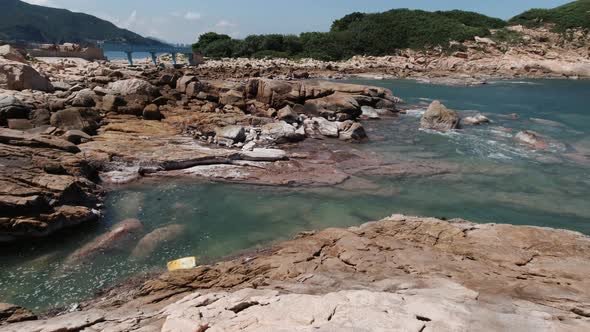 Water pollution in the Hong Kong UNESCO Global Geopark in Shek O, Plastic Bag in Water alt