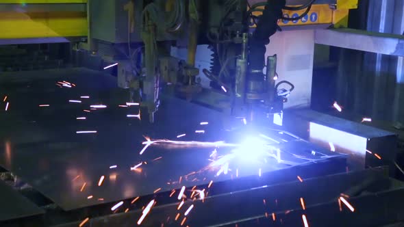 Plasma cutting process