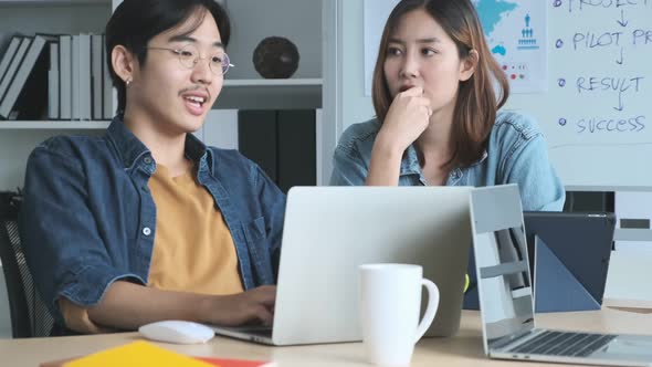 Asian colleague male and female friend casual dress meeting alt