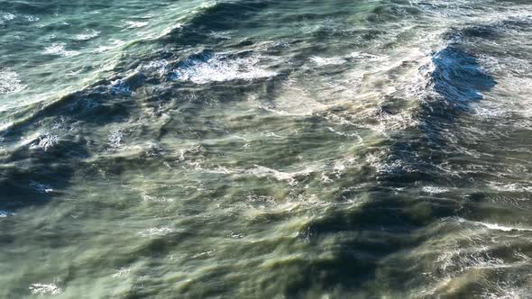 Grand Storm Waves Aerial View 4 K Turkey Alanya alt