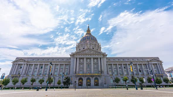 Time Lapse: Civc Center in San Francisco California alt