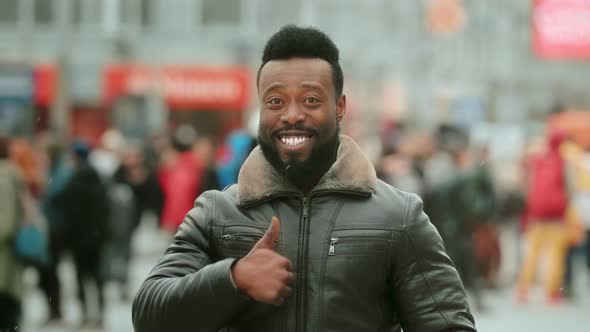 Smile Man. Thumbs Up. Show Approval Gesture. Like Recommendation. Happy People alt