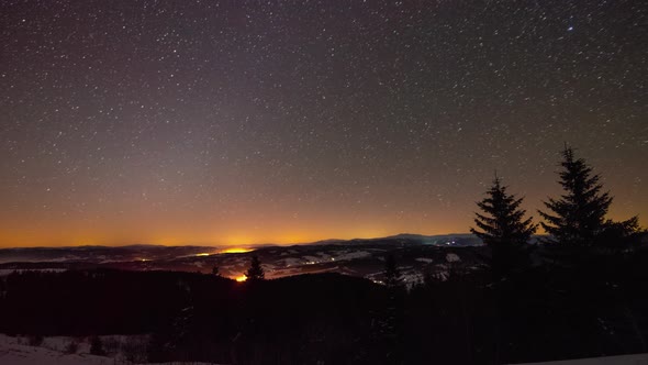 Sunrise Time Lapse in Winter Mountain alt