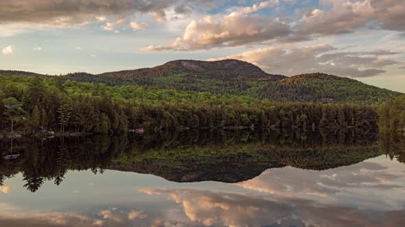 Breathtaking hyperlapse overlooking Borestone mountain lake view 4K alt