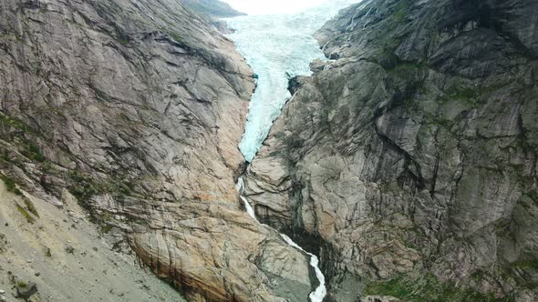 Briksdalsbreen glacier arm of Jostedalsbreen, Briksdalsbre, Norway alt
