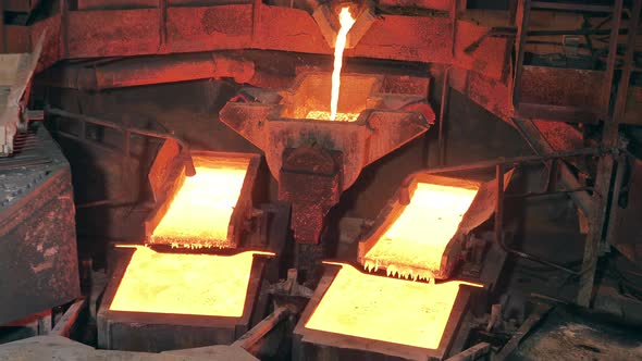 Molten Copper is Pouring Into Mining Reservoirs alt