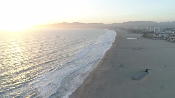 Aerial view of the ocean and Venice Beach alt