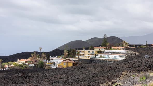 Cumbre Vieja Volcano on La Palma alt