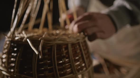 Weaving Basket From Willow Branches alt