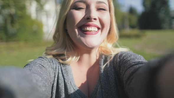 Pretty Blonde Girl Take Selfie Rotation Closeup