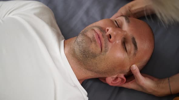 Neck Head Face Massage alt