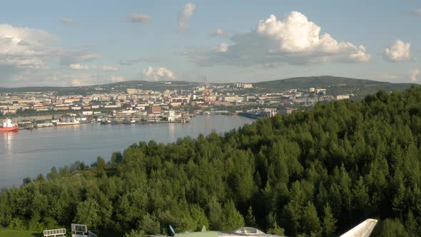 Cityscape of Murmansk alt