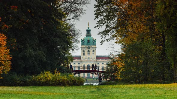 Cloudy Time Lapse of Schloss Charlottenburg (Charlottenburg Palace) in Autumn, Berlin, Germany alt