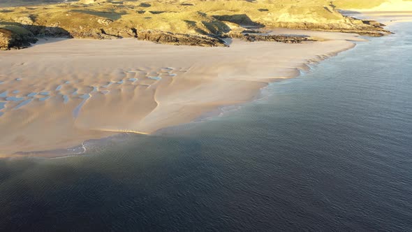 The Coast Between Kiltoorish Bay Beach and the Sheskinmore Bay Between Ardara and Portnoo in Donegal alt