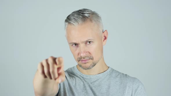 Man Pointing At Camera alt