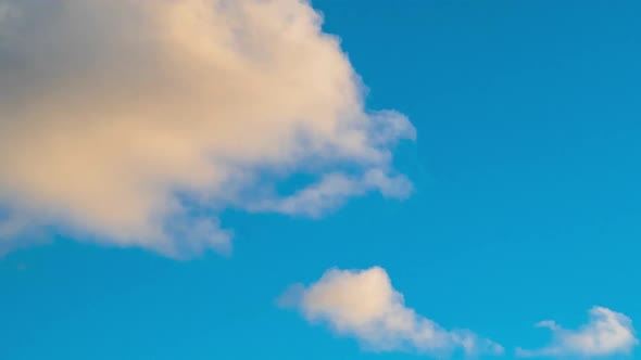 Puffy Clouds at sunset Time lapse 