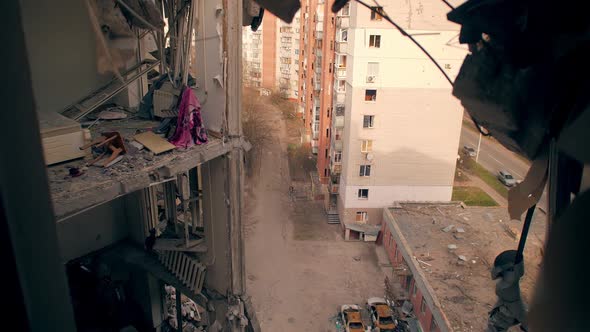 War Building Ruin Ukraine Destruction City Bomb House Attack Destroyed alt