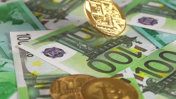 Bitcoin Rotates on the Bunch of Hundred-Euro Bills