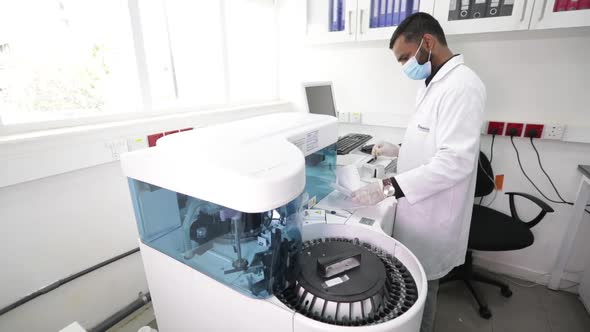 Indian Scientist Blood Testing Machine Centrifuge