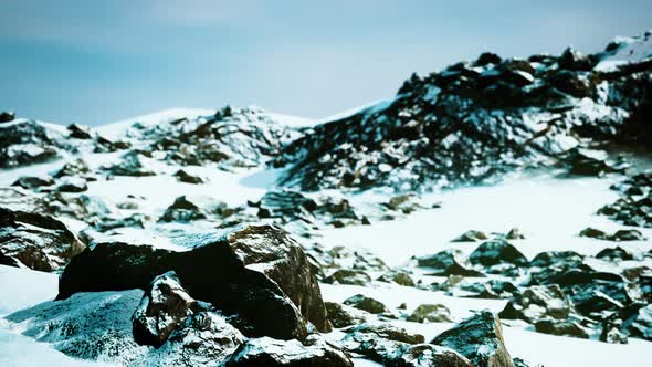 Snow and Rock in the Winter alt