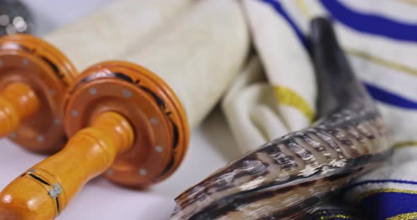 Judaism Religious on Jewish Matza Passover alt