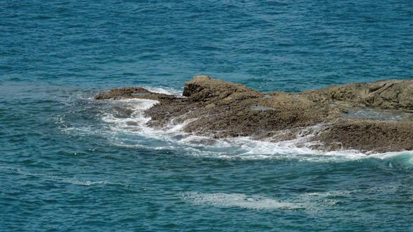 Ocean Shore Waves alt