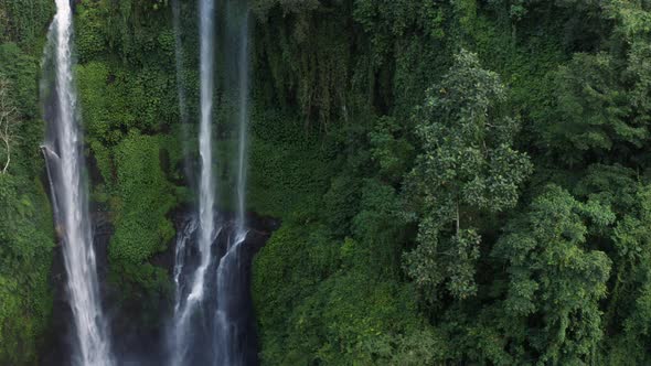 Sekumpul water fall 