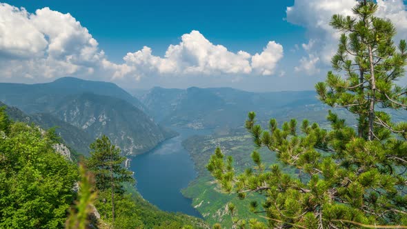 Beautiful Landscape in Tara National Park View on Bosnia and Herzegovina alt