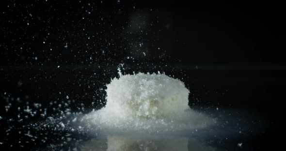 Timelapse of Beige Medicine Pill Capsule Dissolving in Water like a Decomposing Drug Capsule in Stom alt