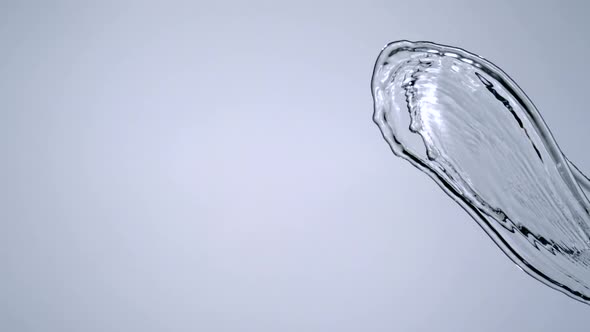 Slo-motion water splashing alt