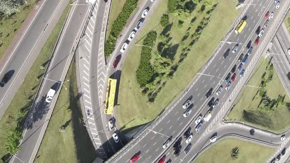 KyivKyiv, Ukraine Road junction Vertical video alt