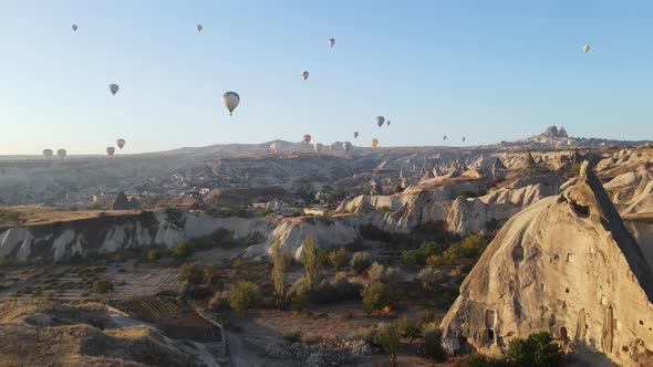 Aerial View Cappadocia Turkey  Balloons Sky alt
