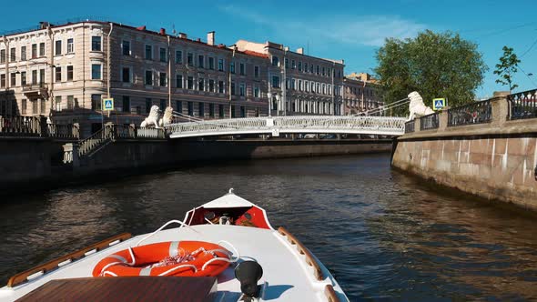 Saint-Petersburg Canals Boat Trip