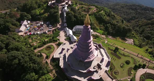 Top Mountain Temple