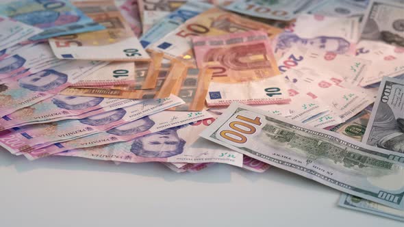 Currency Exchange Money Value Euro Dollar Hryvnia alt