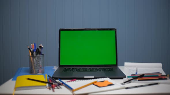 Green Screen Freelance Graphic Designer's Laptop Computer Home Work Desk Station