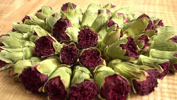 Tea from arid Dianthus flowers. alt