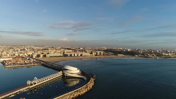 Harbour and City of Matosinhos, Portugal alt