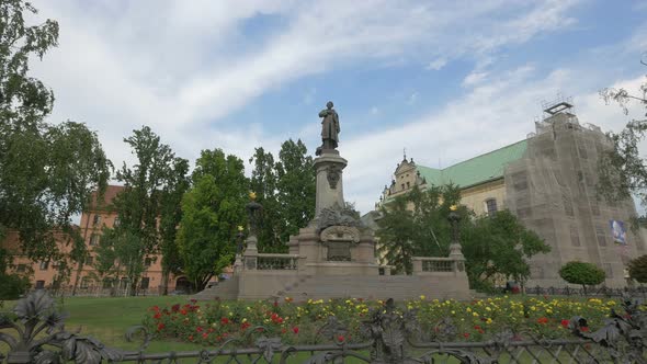 Statue of Adam Mickiewicz in H. C. Hoovera Park 