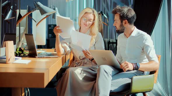 Colleague Planning Together Office Brainstorm. Team Collaboration For Company Result. Businesspeople alt