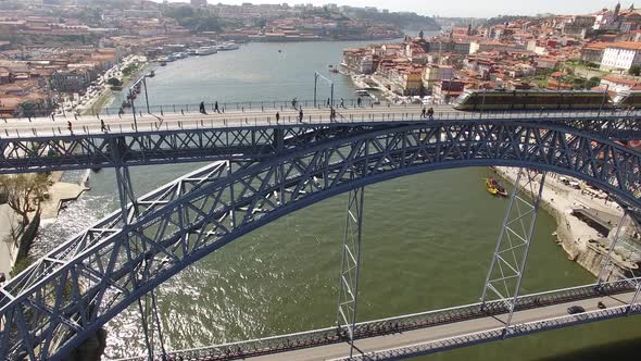 Train in Porto, Portugal alt