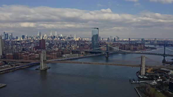 Brooklyn Bridge Aerial Tower Manhattan Skyline alt