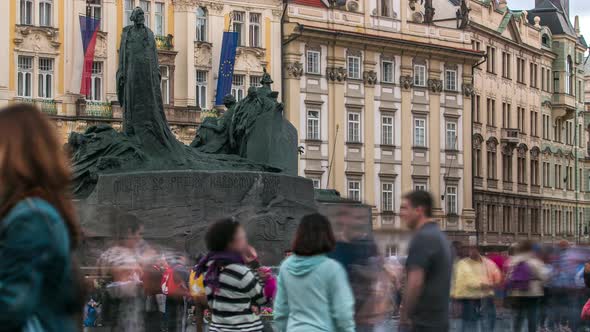Jan Hus Memorial Timelapse Designed By Ladislav Saloun in Old Town Square in Prague Czech Republic alt