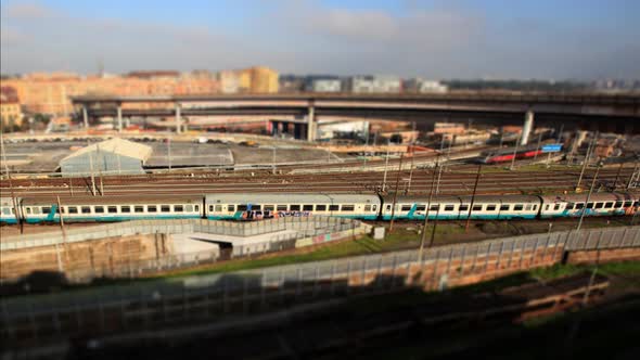 Train timelapse 01 Tilt Shift alt